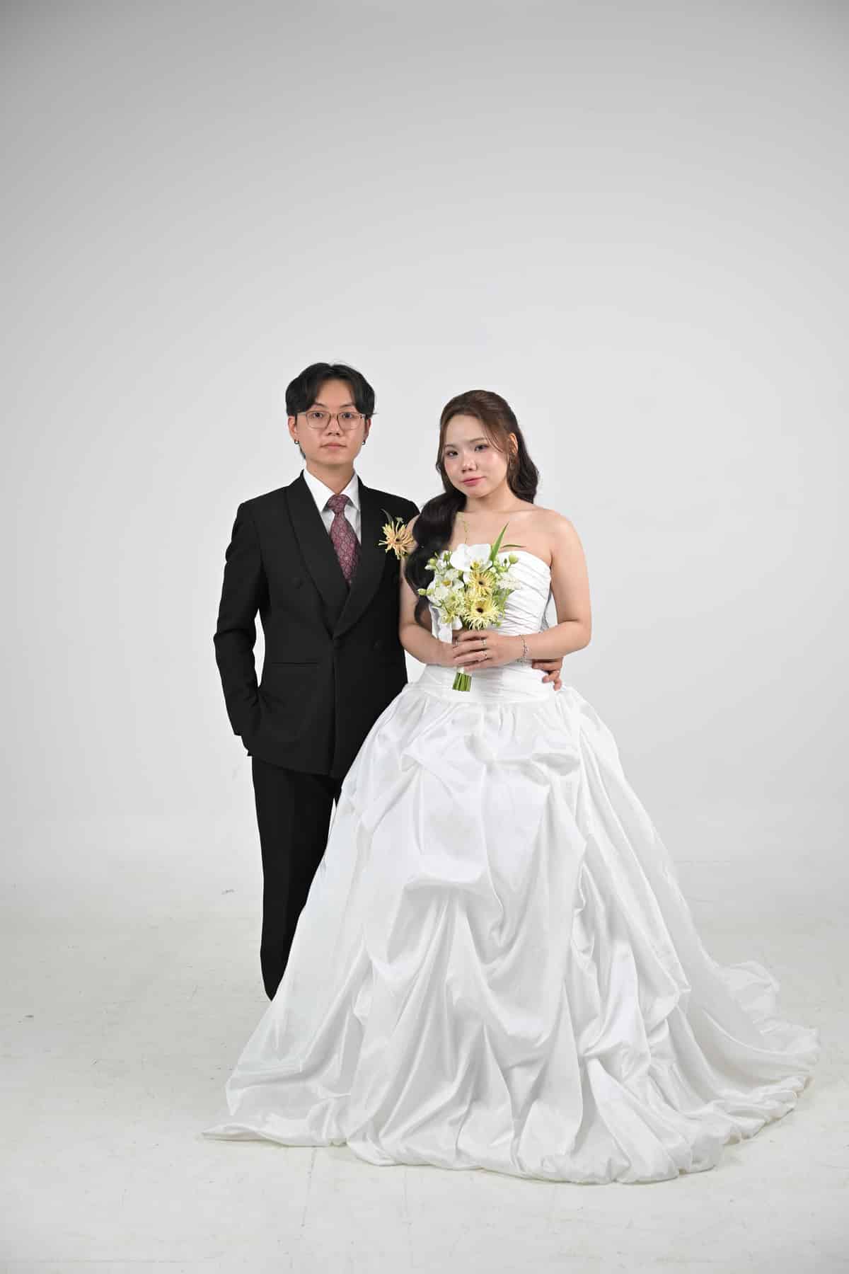 Ảnh cưới studio